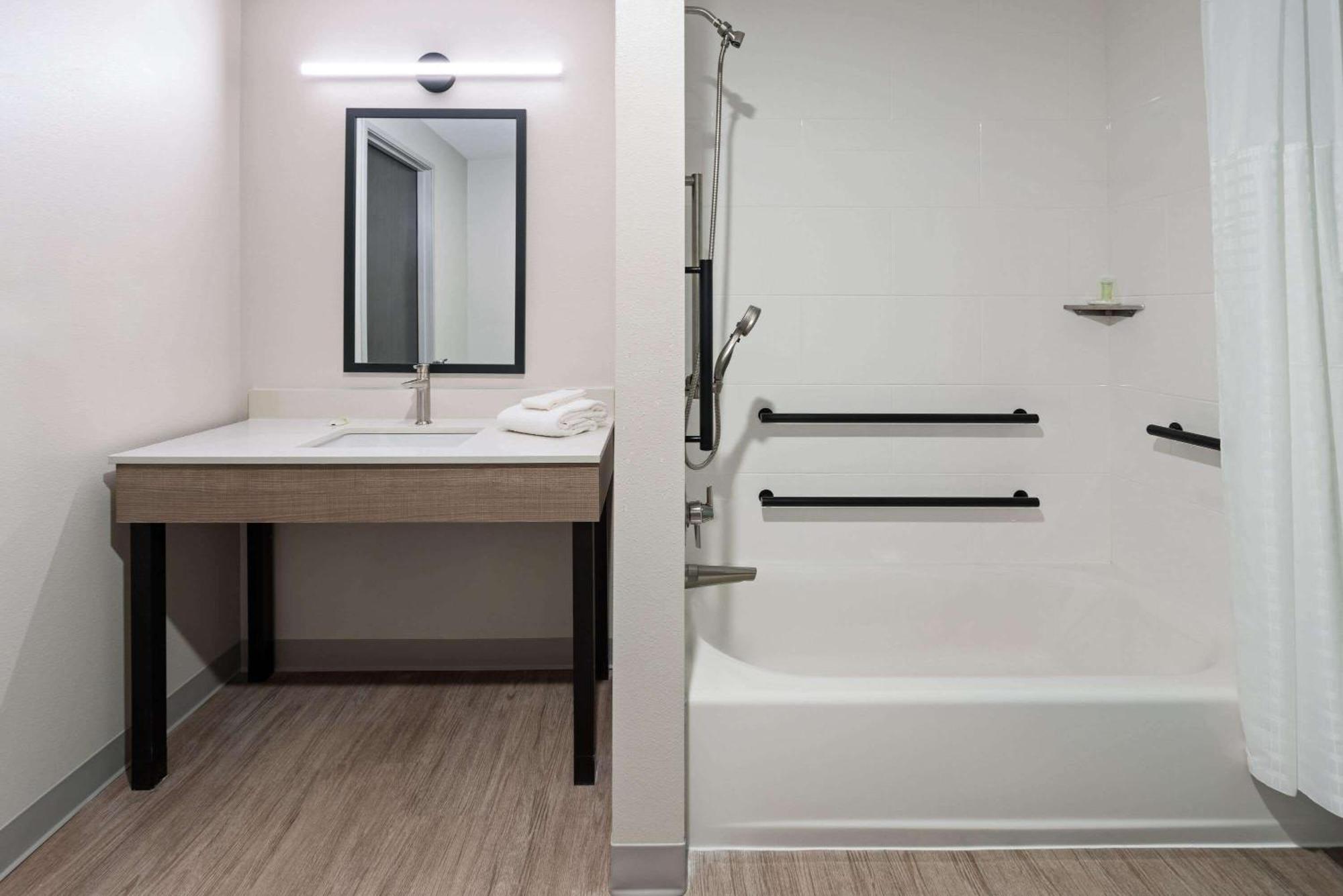 Echo Suites Extended Stay By Wyndham Richmond West Innsbrook エクステリア 写真