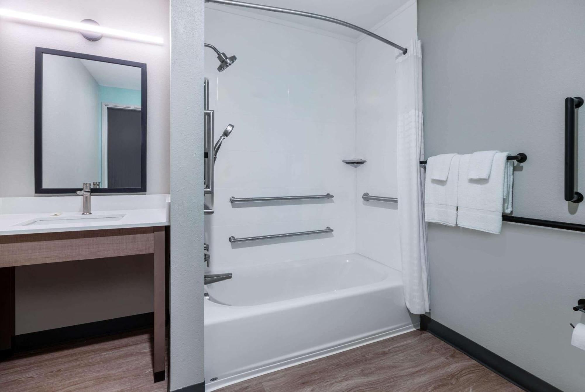 Echo Suites Extended Stay By Wyndham Richmond West Innsbrook エクステリア 写真