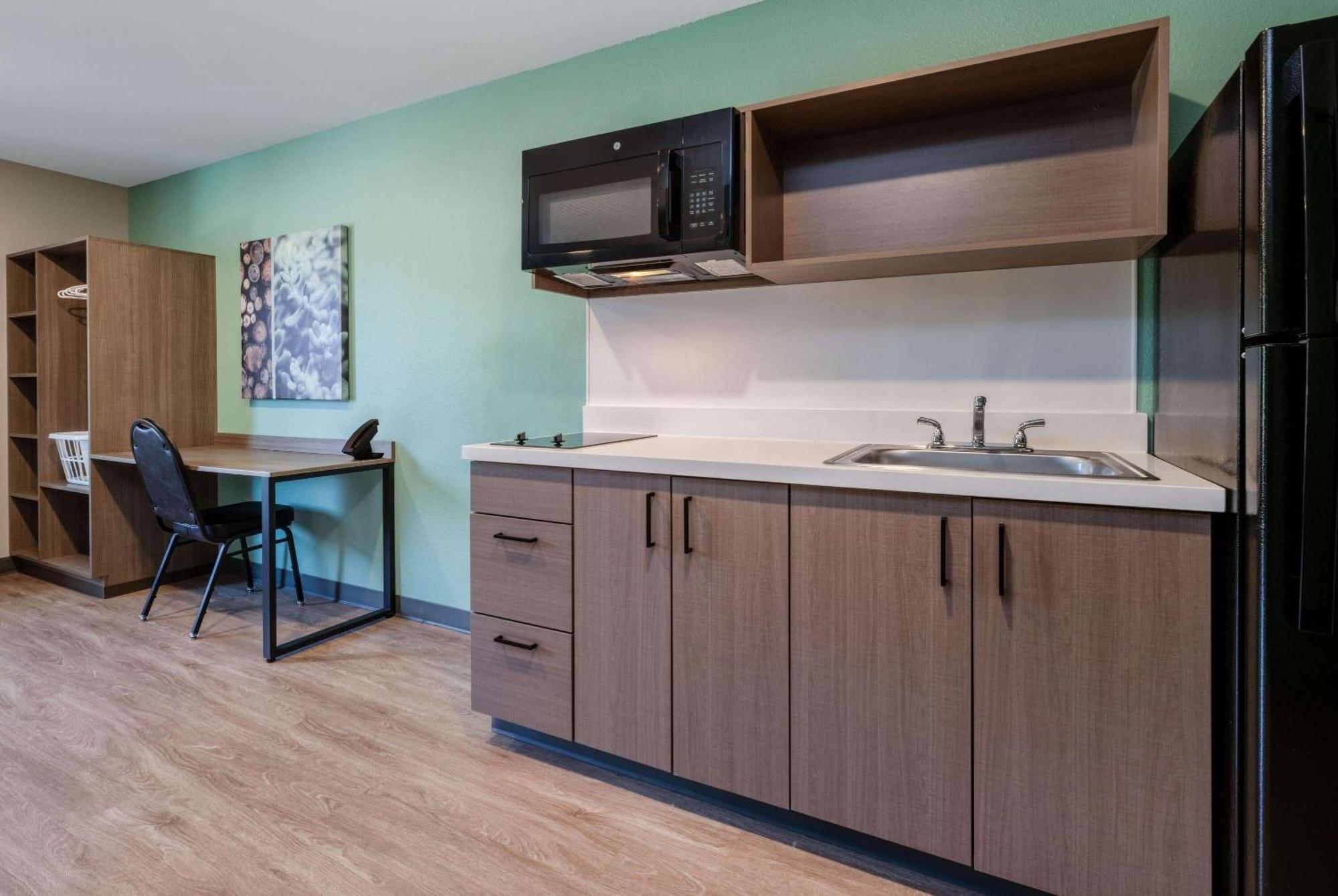 Echo Suites Extended Stay By Wyndham Richmond West Innsbrook エクステリア 写真